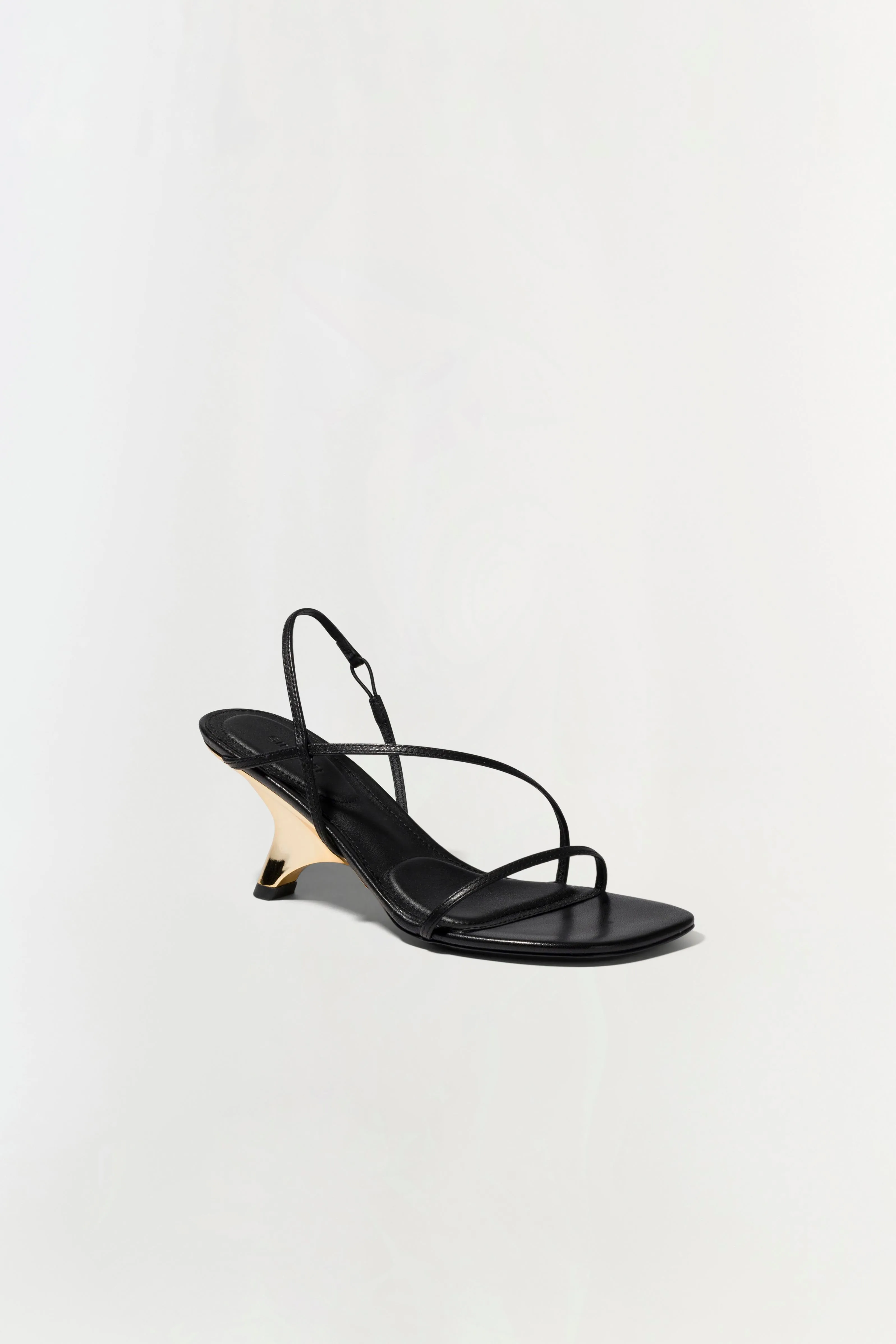 Shadow Sandal