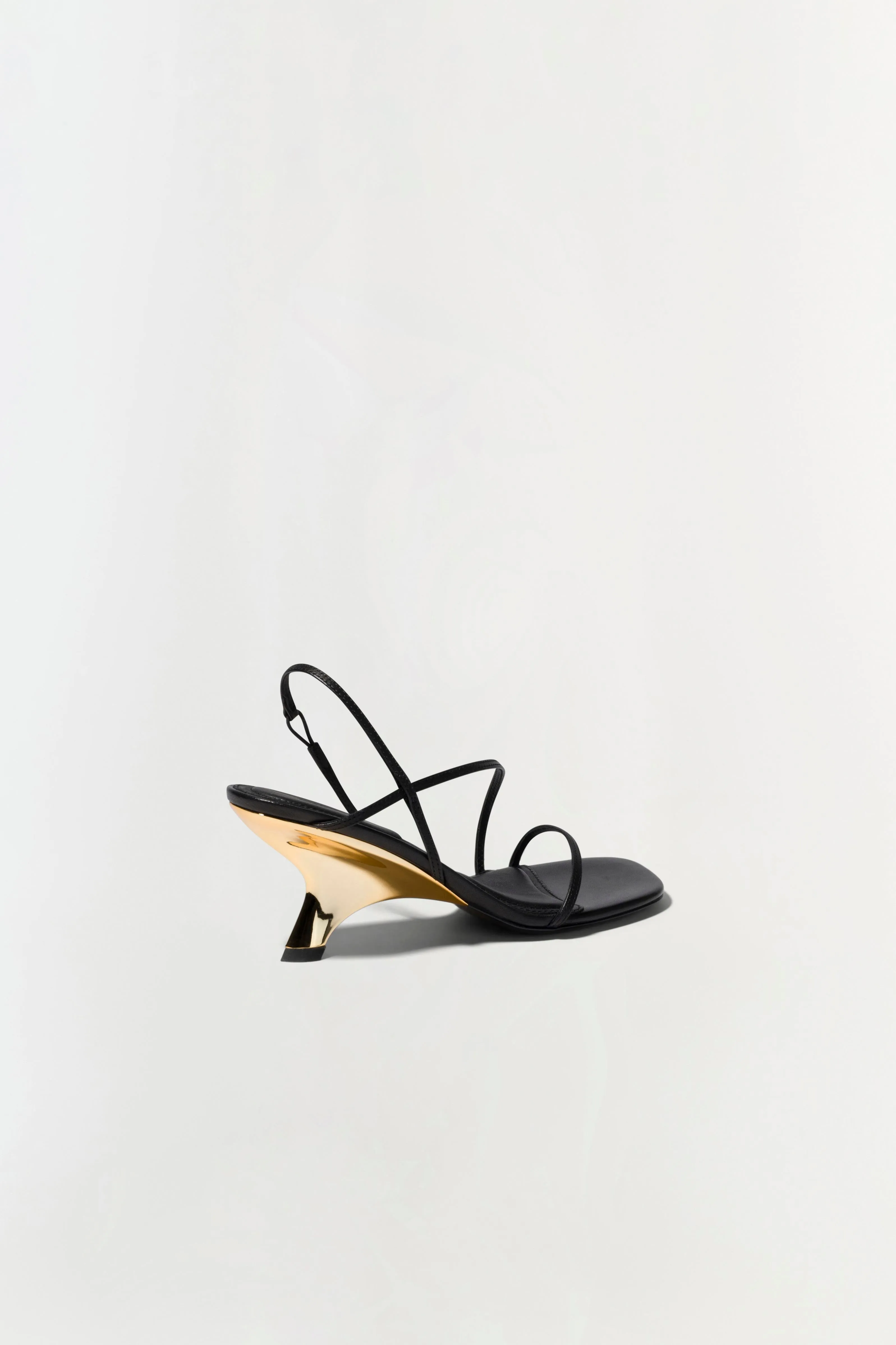 Shadow Sandal