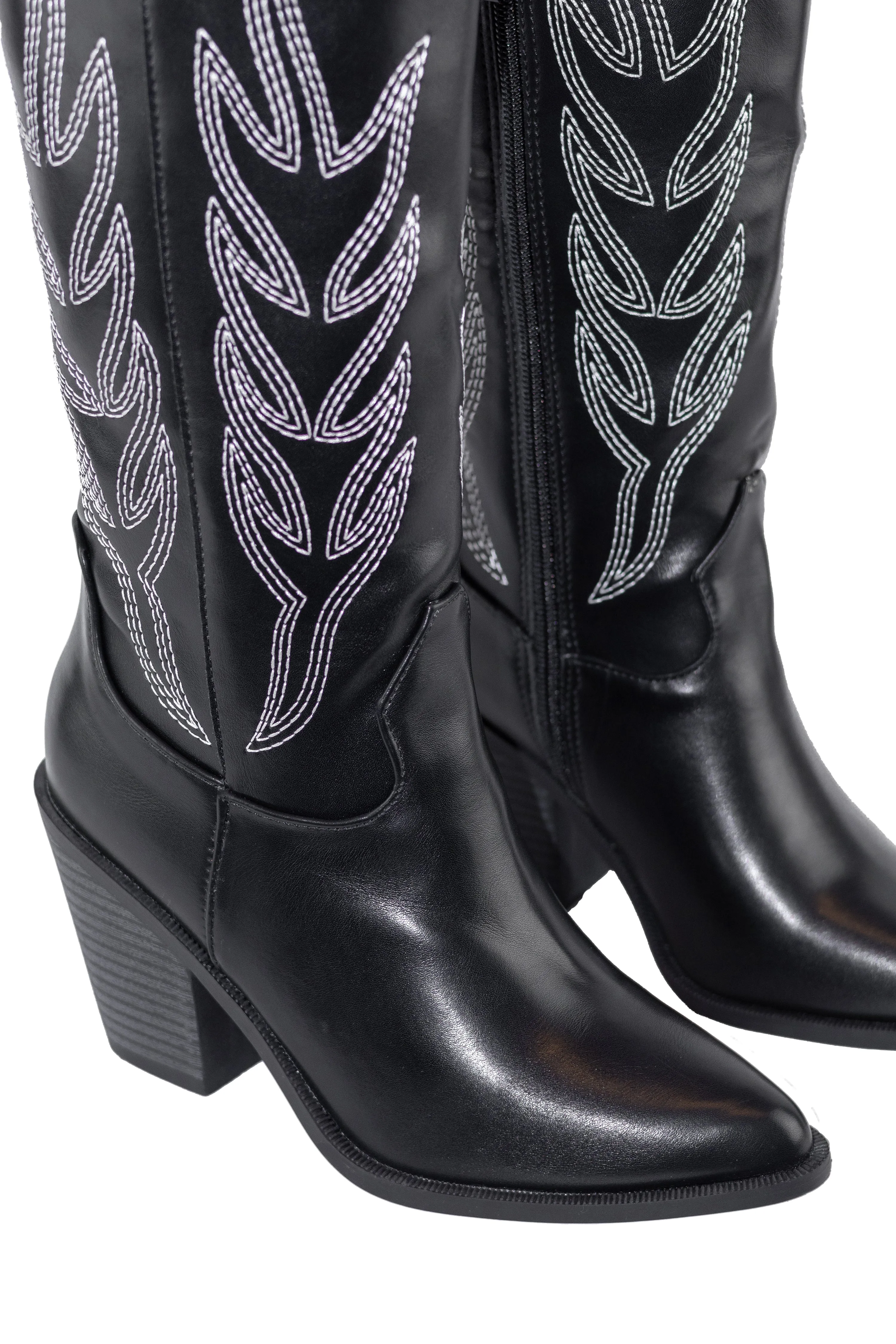 Sofia - Cowgirl Western Boots, Stitched Detailing & Pointy Toe, Stylish & Bold for Casual or Western-Inspired Looks