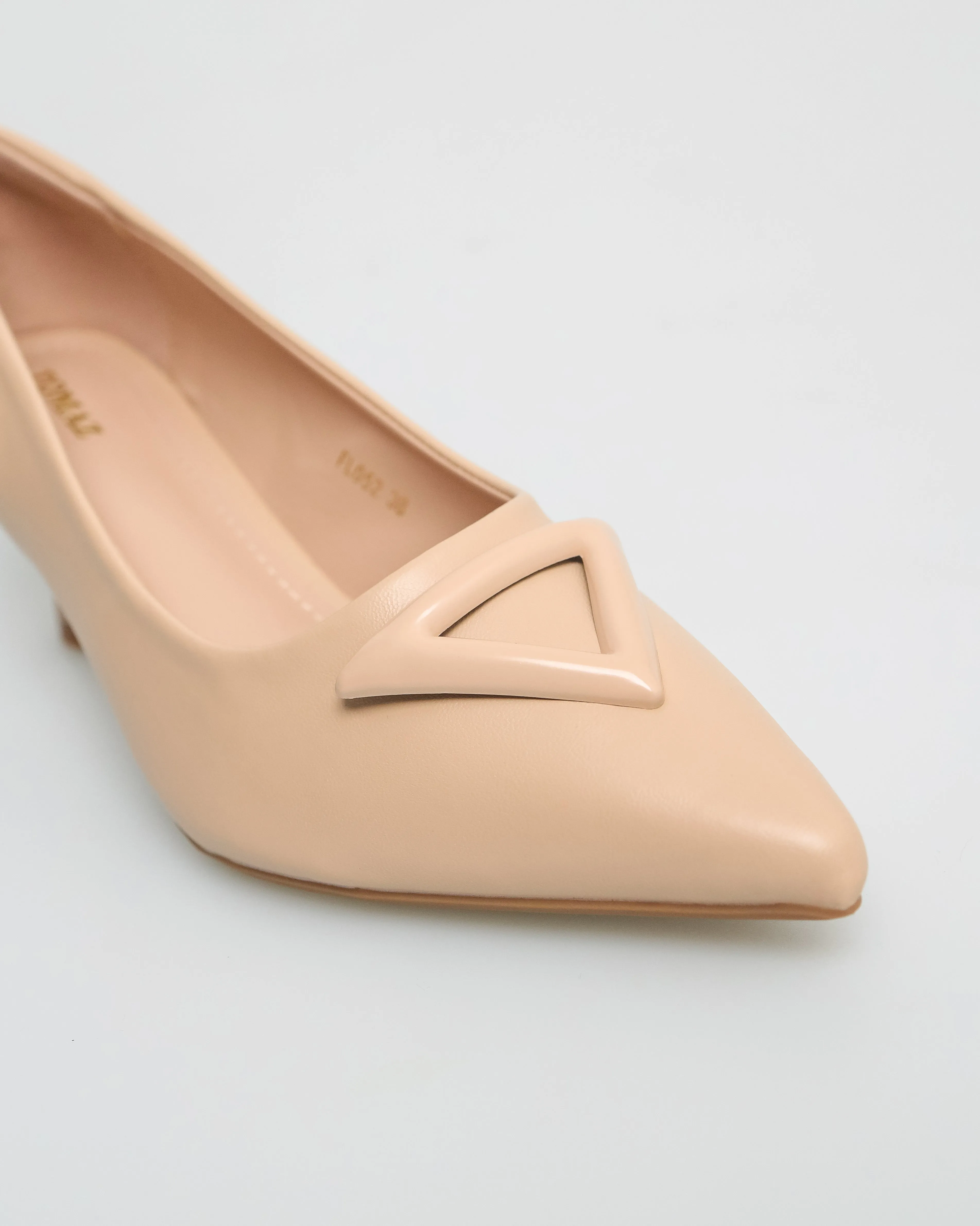 Tomaz FL052 Ladies Triangle Gem Kitten Heels