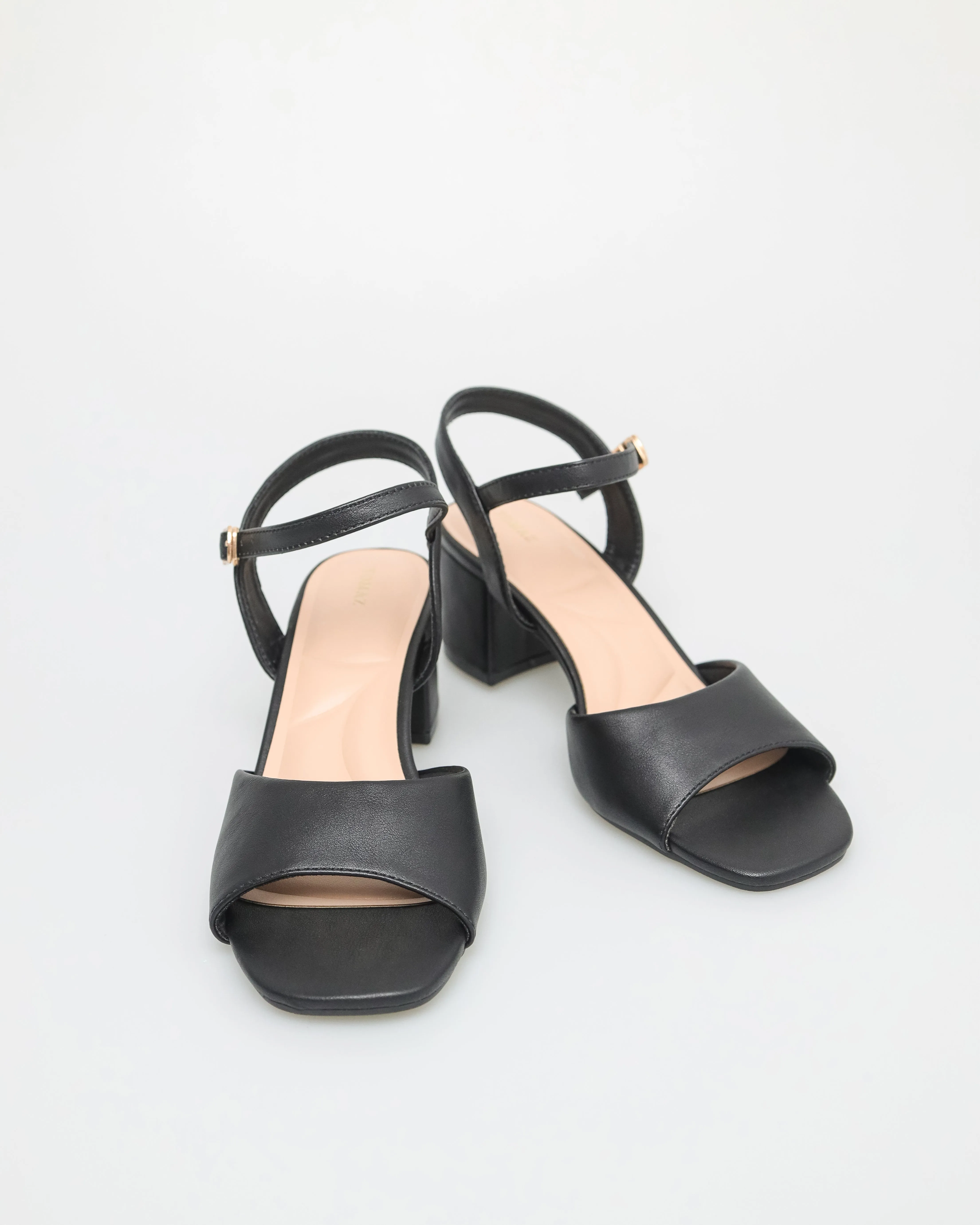 Tomaz NN319 Ladies Strap Heels