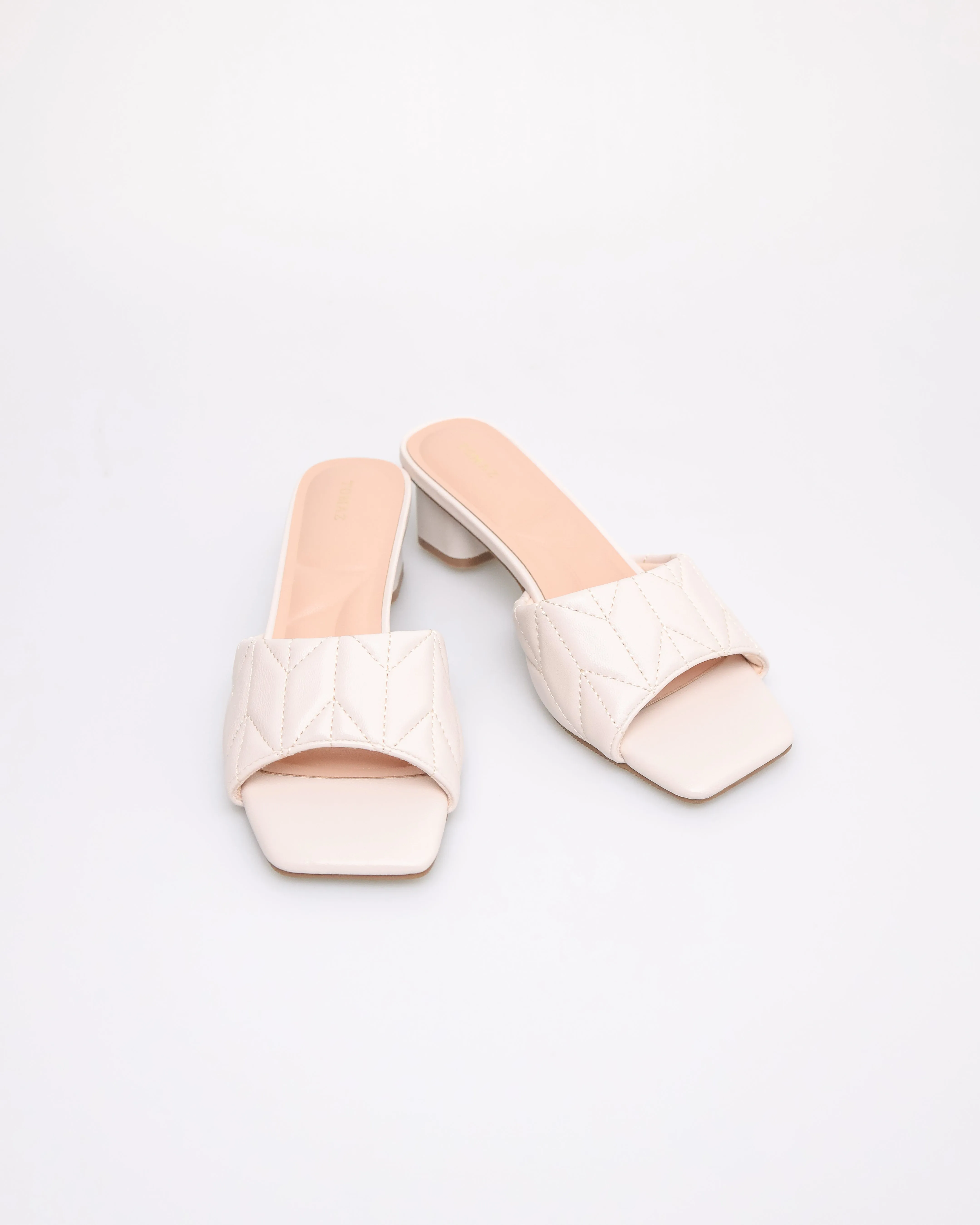 Tomaz NN359 Ladies Quilted Chic Heels