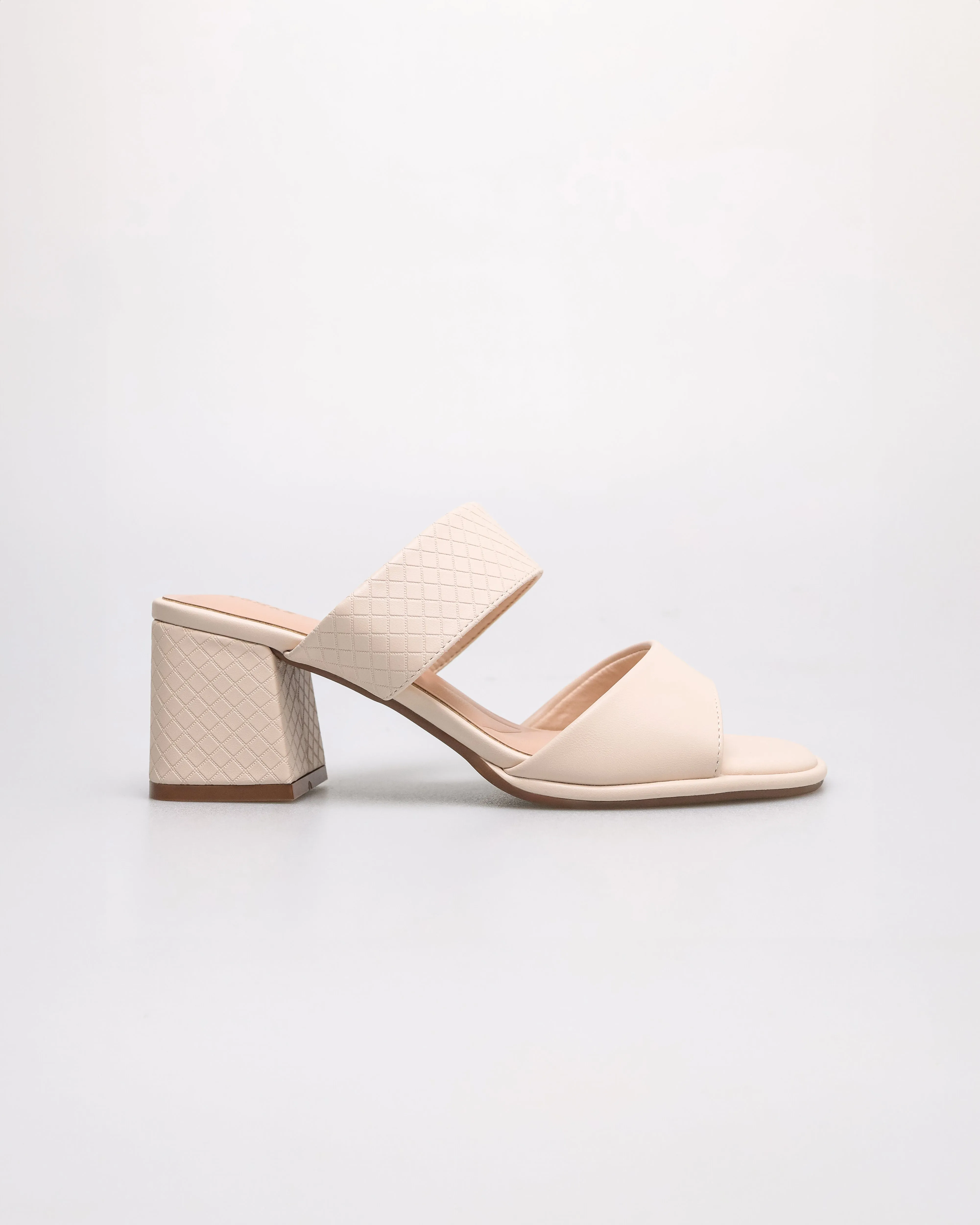 Tomaz NN369 Ladies Quilted Block Heels