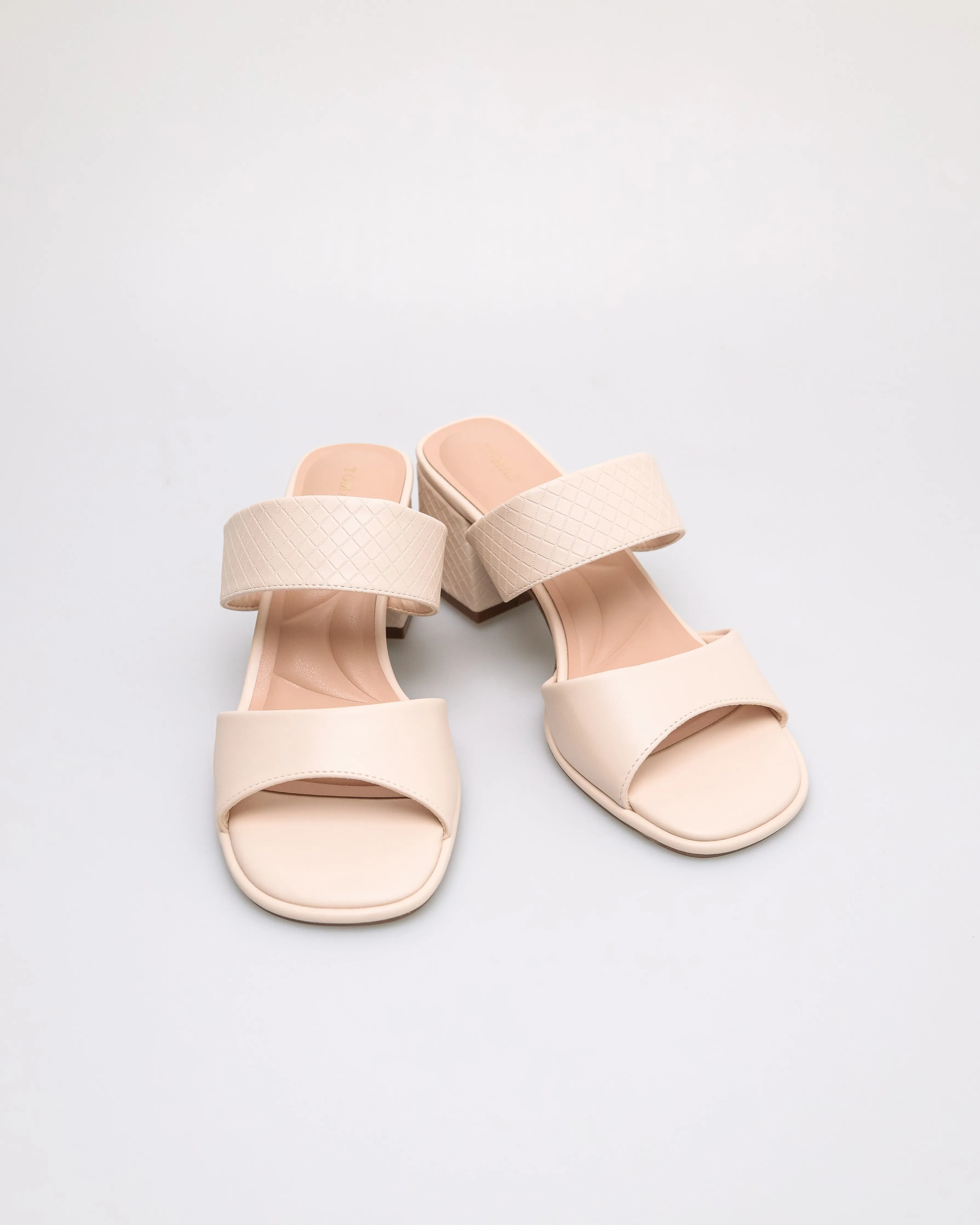 Tomaz NN369 Ladies Quilted Block Heels