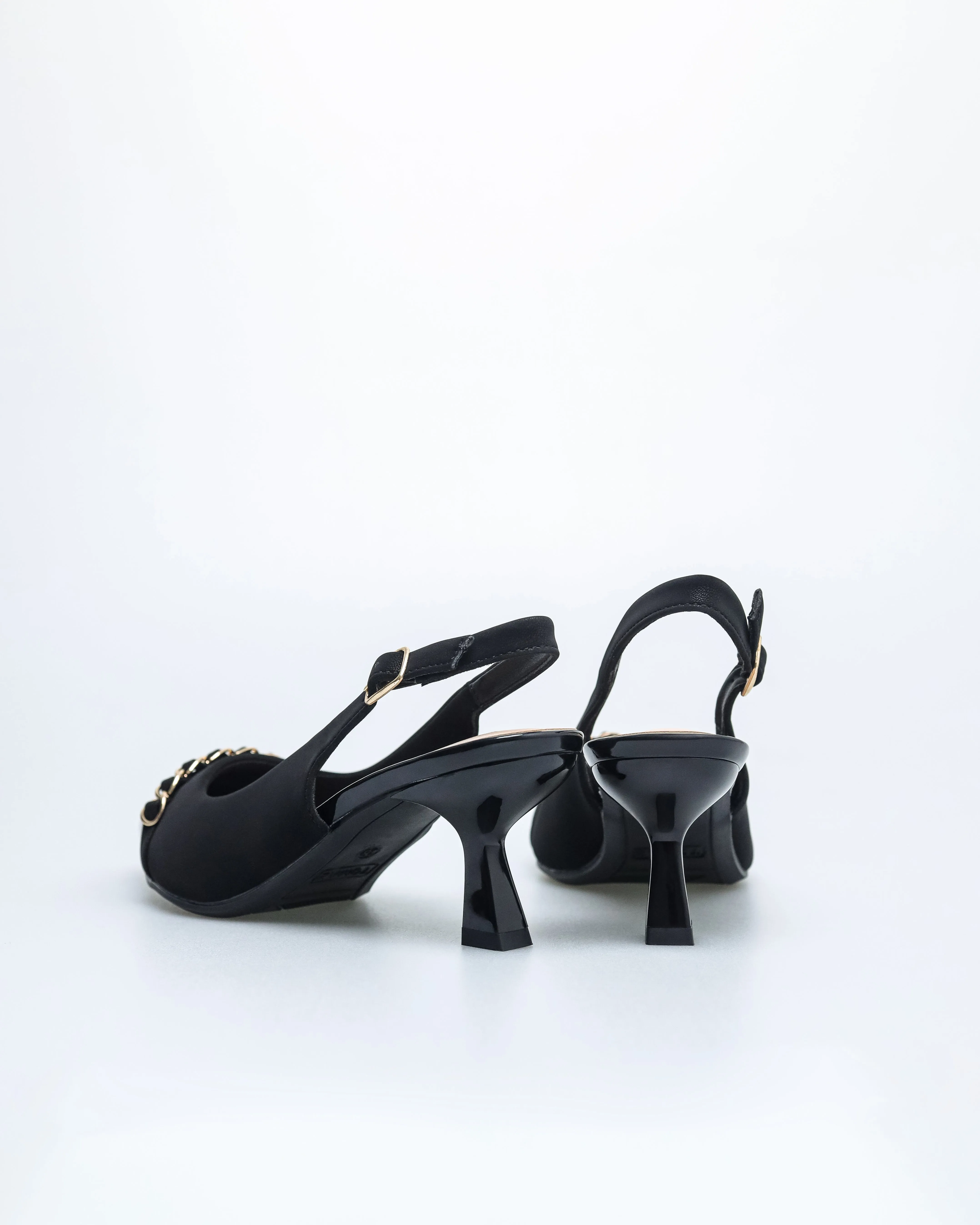 Tomaz NN386 Ladies Pointy Chain Heels