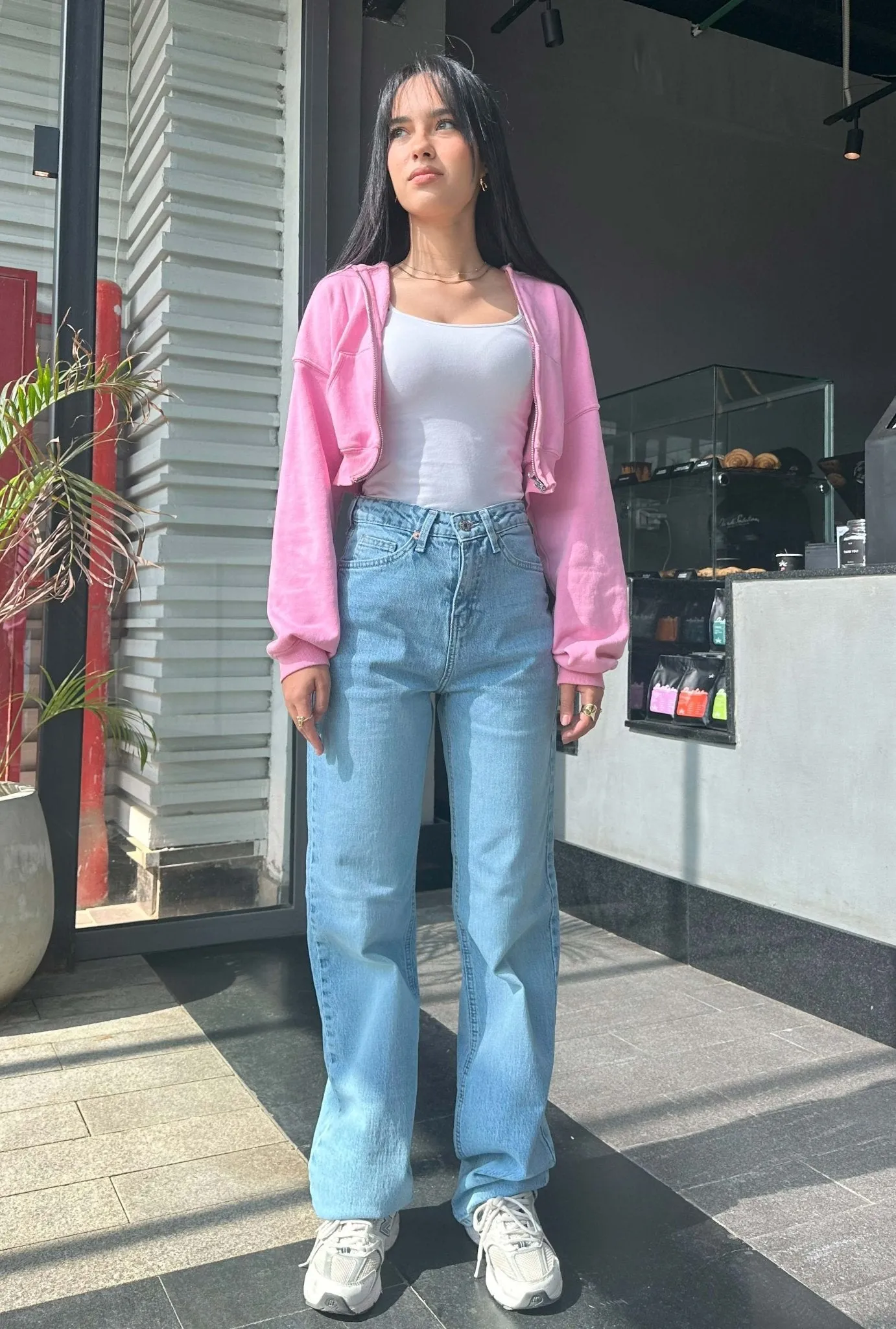 Ultra Comfort - Straight Leg - Sky Blue Wash Jeans.