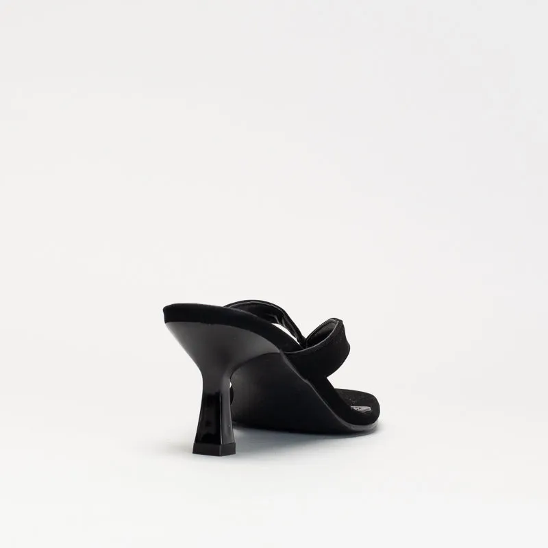Unreal Women Strappy Mule _ 155330