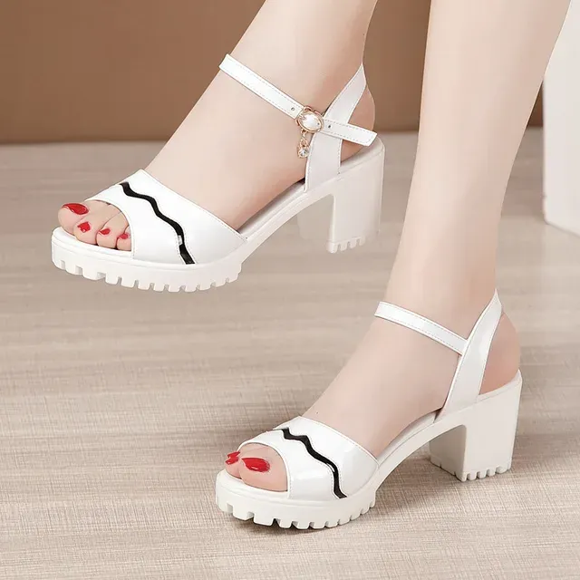 USS Shoes Olivia Women's Square Heels Sandals