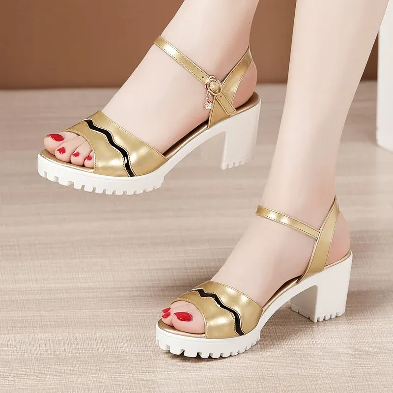 USS Shoes Olivia Women's Square Heels Sandals