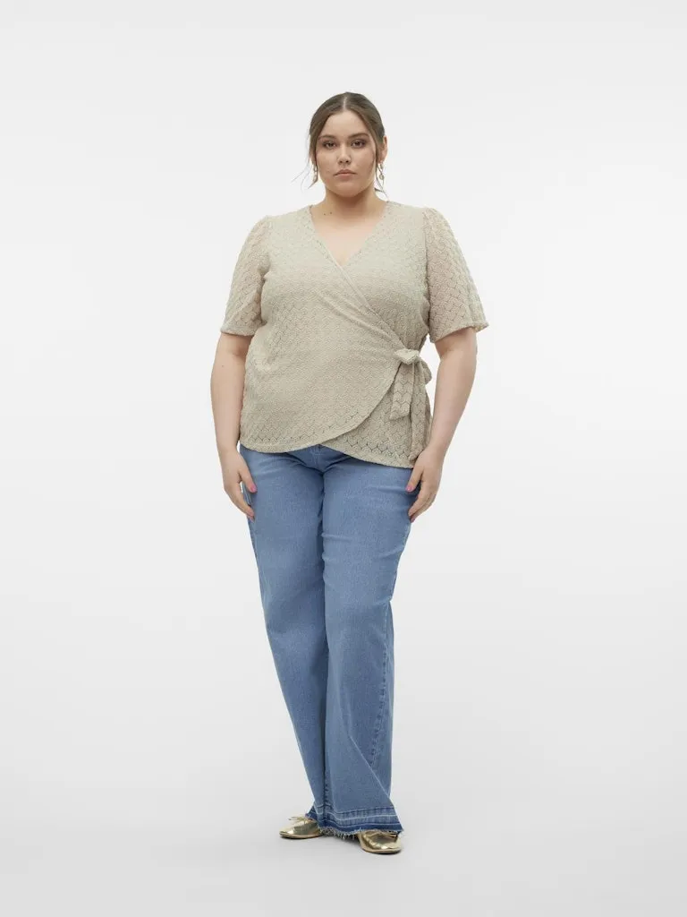 Vero Moda Curve Becca Top in Cream