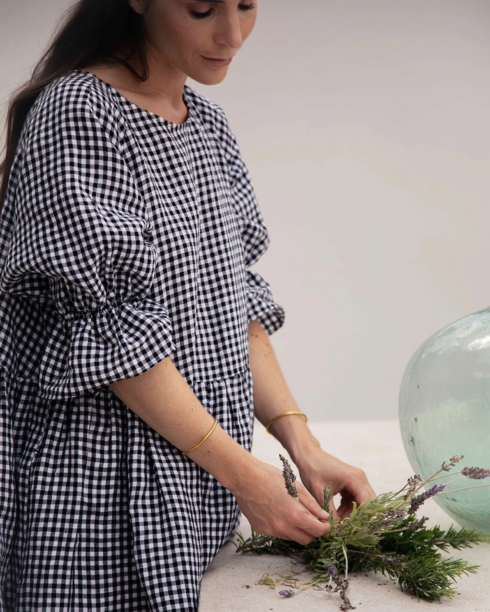 Voluminous linen dress NERJA in Black gingham