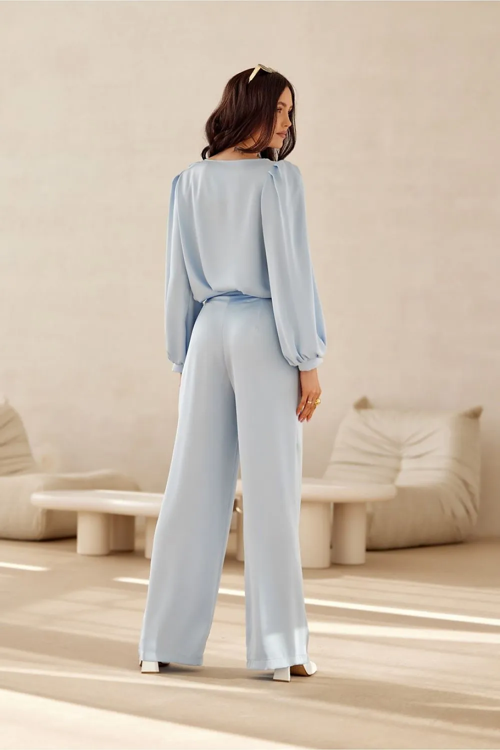 Women delicate satin wide legs pants
