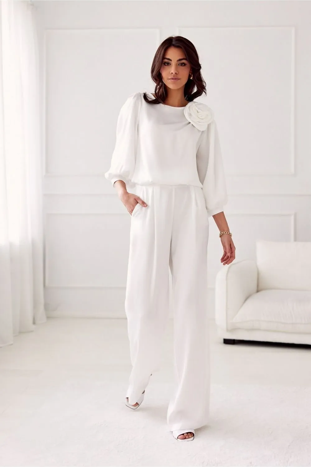 Women delicate satin wide legs pants