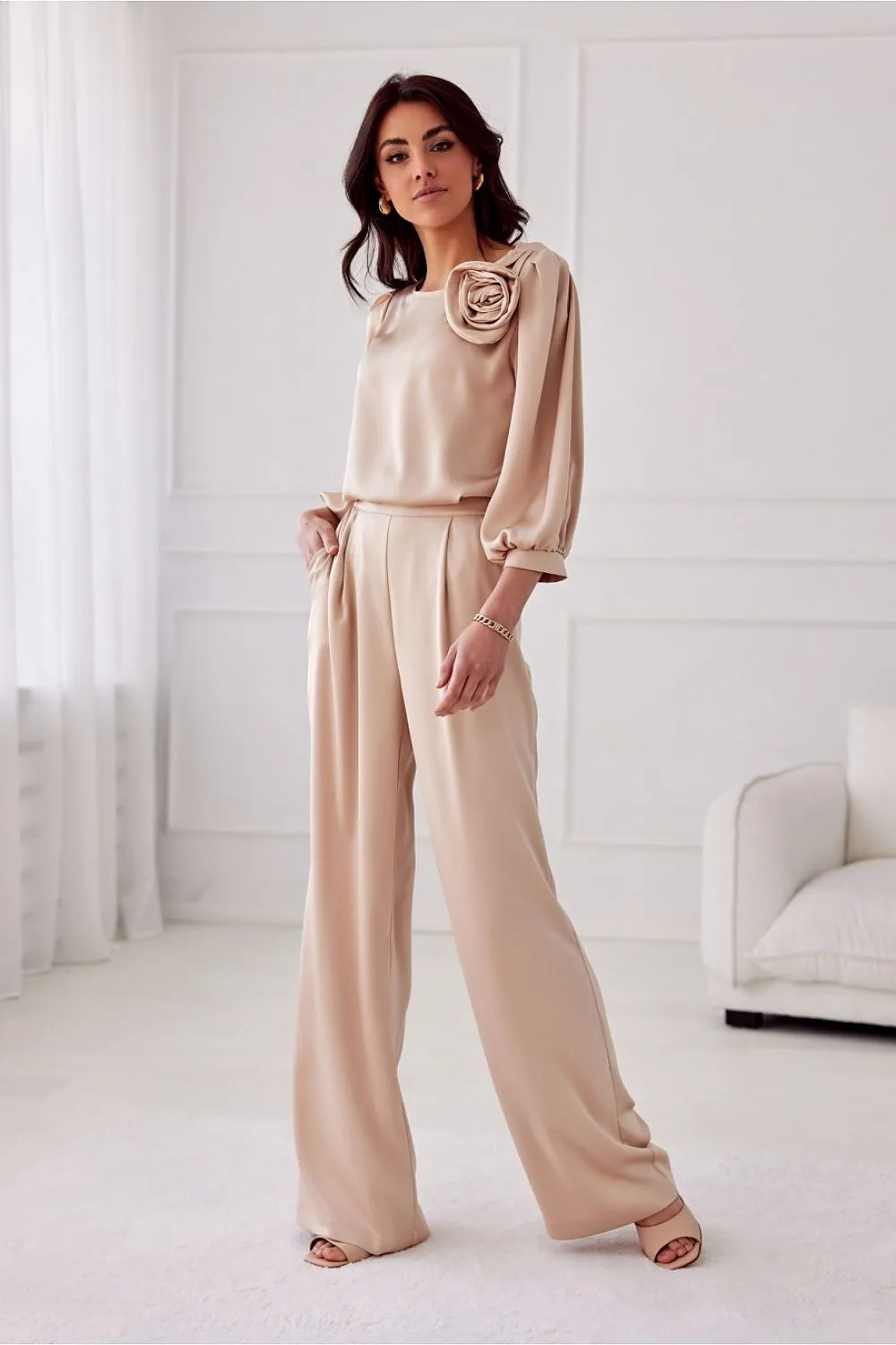 Women delicate satin wide legs pants