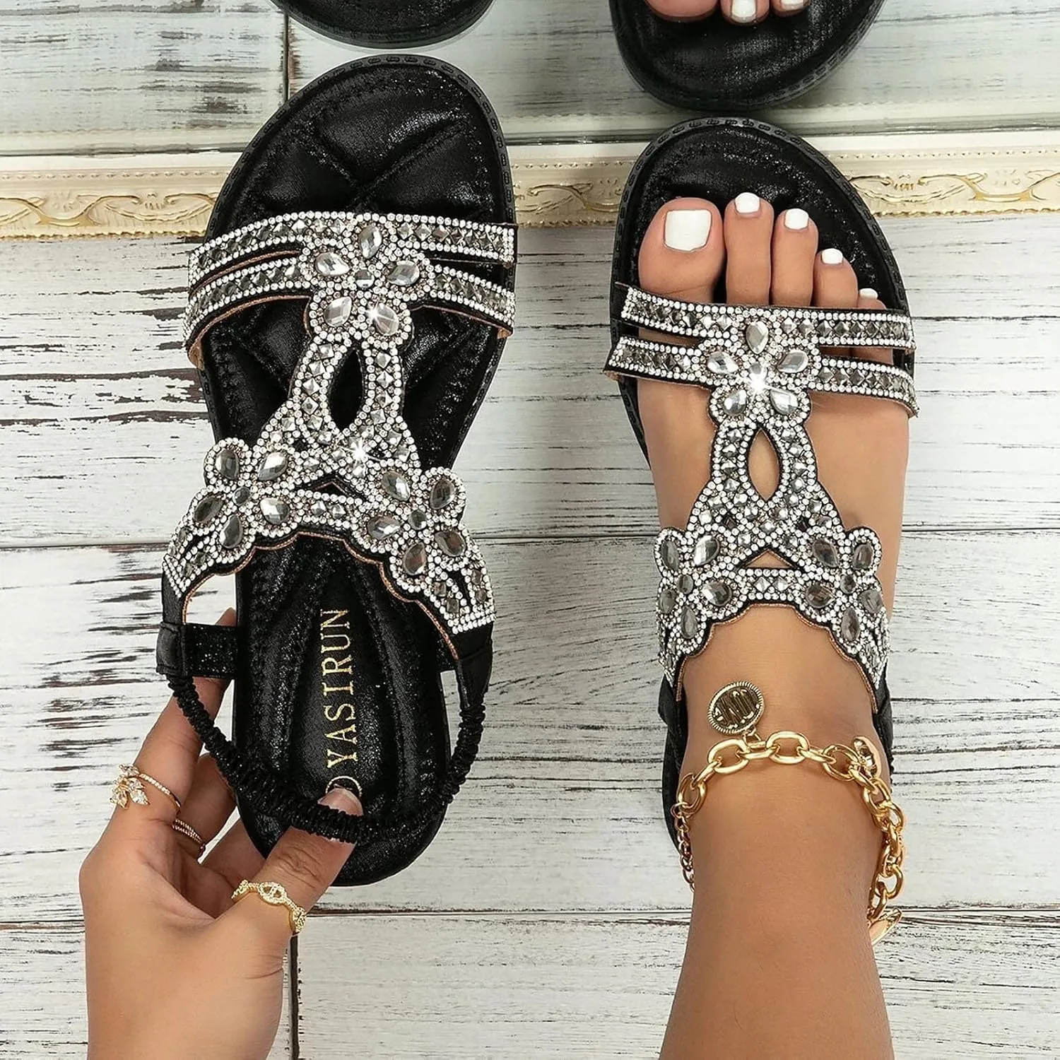 Women Rhinestone Sandals T-Strap Buckle Bohemian Pearl Crystal Flat Trending Sandals for Women 2025