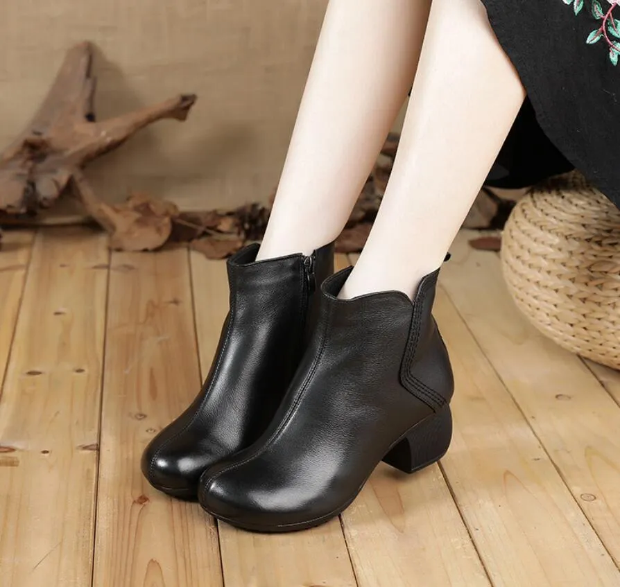 Women Vintage Style Genuine Leather Flat Soft Cowhide Booties