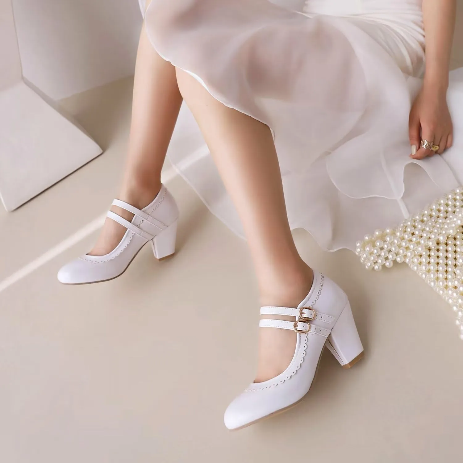 Women's Low Heels Mary Janes Shoes Chunky Closed Toe Straps Block Heels Sweet Dress Wedding Party Pumps Shoes Female Large Size
