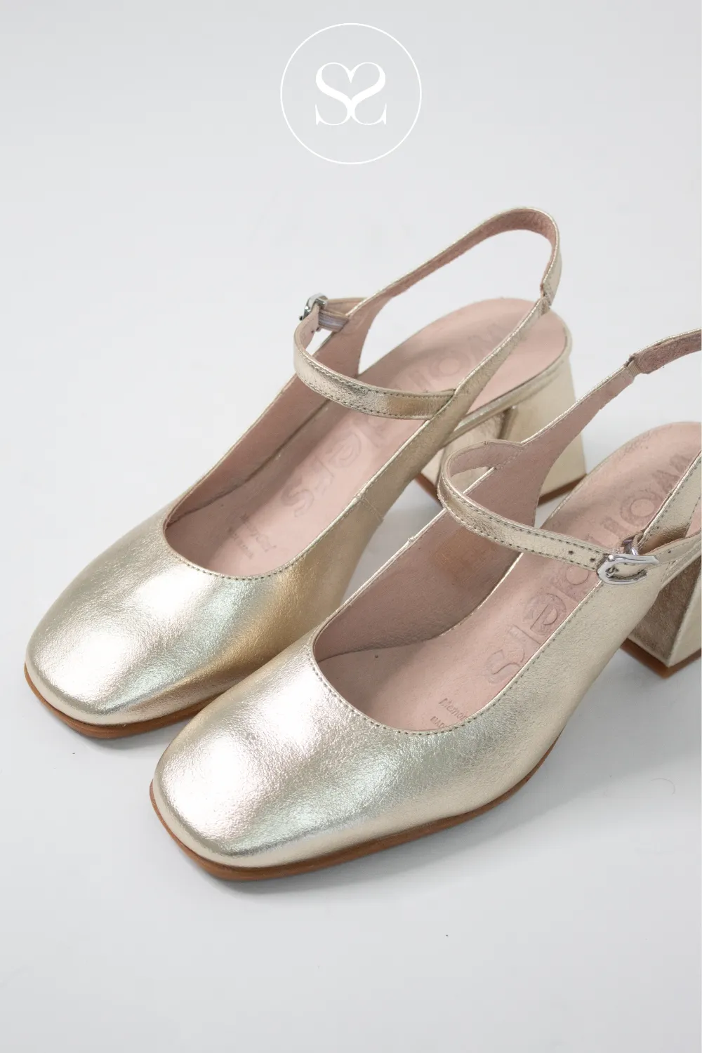 WONDERS H-6307 GOLD LEATHER BLOCK HEEL MARY-JANE SHOES