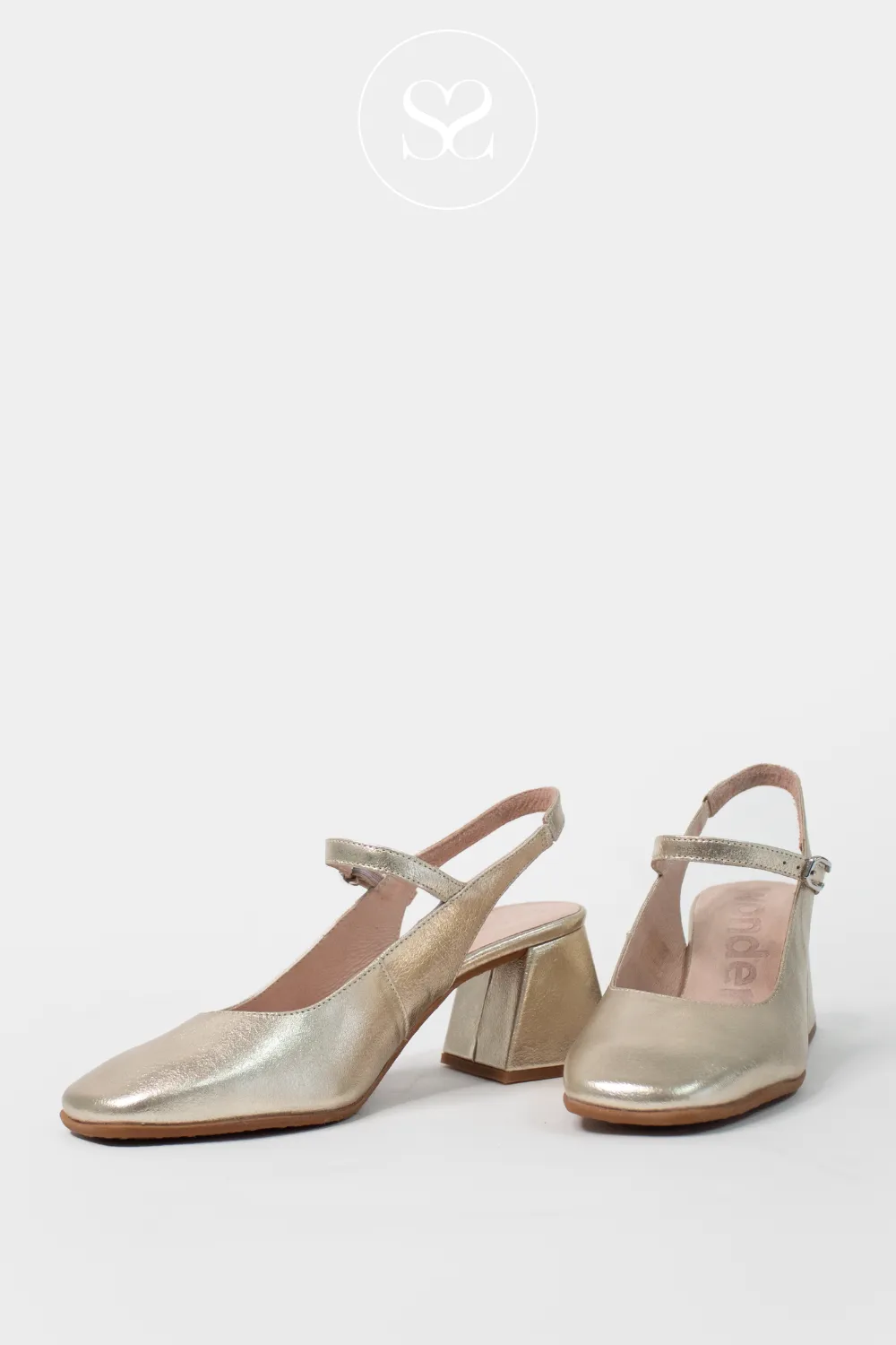 WONDERS H-6307 GOLD LEATHER BLOCK HEEL MARY-JANE SHOES