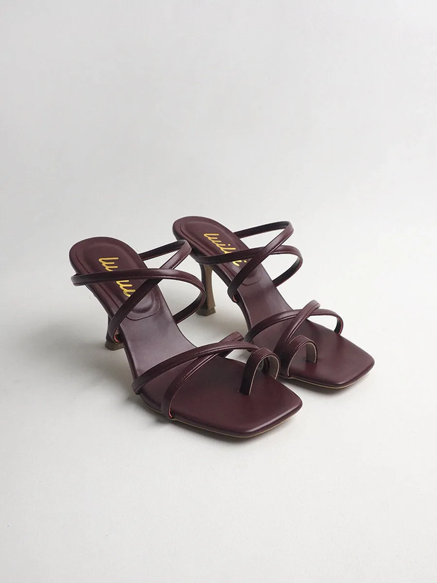 XANDRA toe-ring strappy sandals