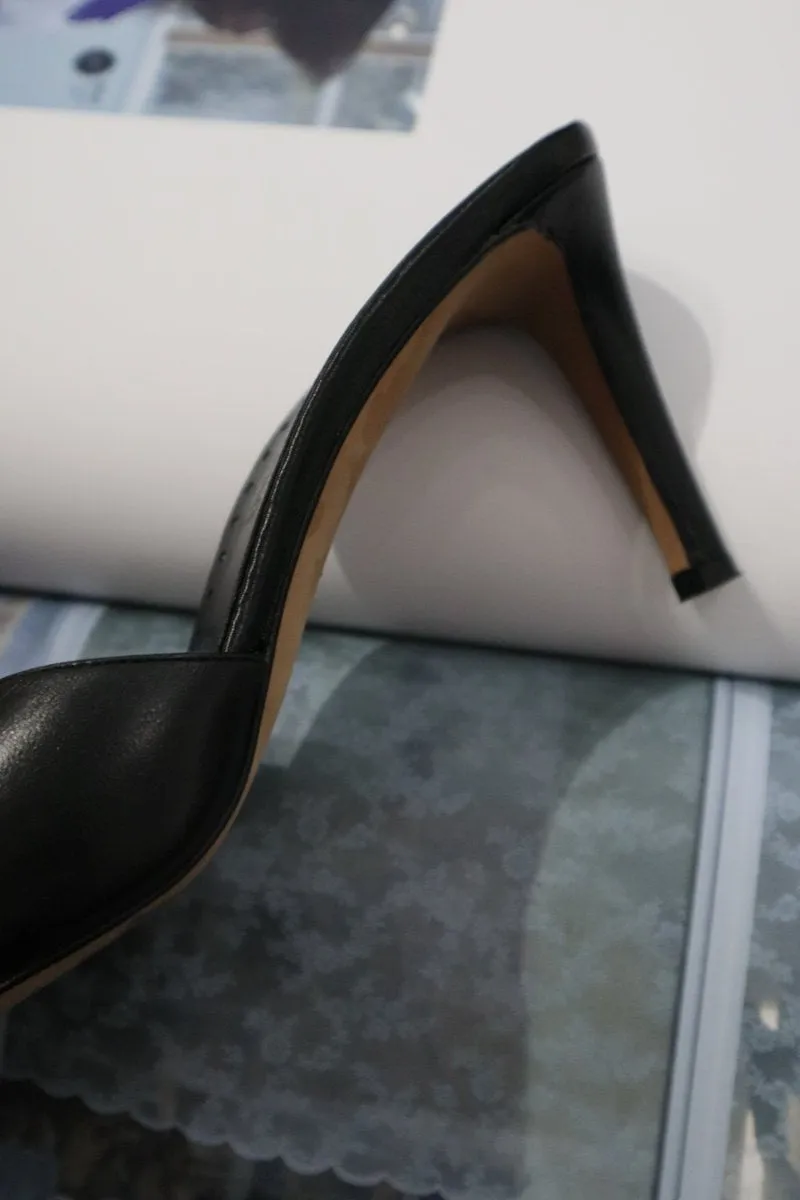 Yves Saint Laurent Zip Heels