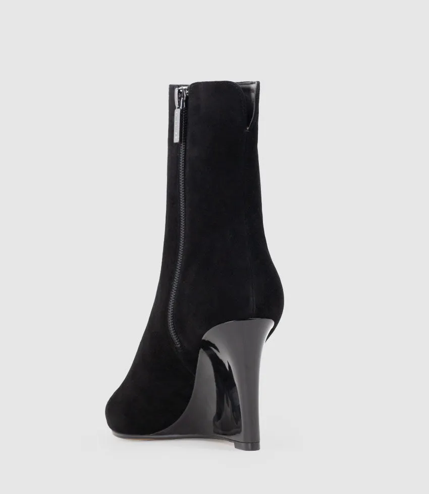 ZALORA85 Ankle Boot on Wedge in Black Suede
