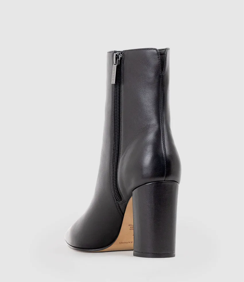 ZIARA85 Block Heel Ankle Boot in Black